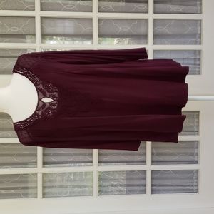 Daniel Rainn wine colored tunic top
